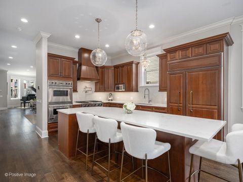 Tiny photo for 1532 W Wolfram Street, Chicago, IL 60657 (MLS # 12531691)