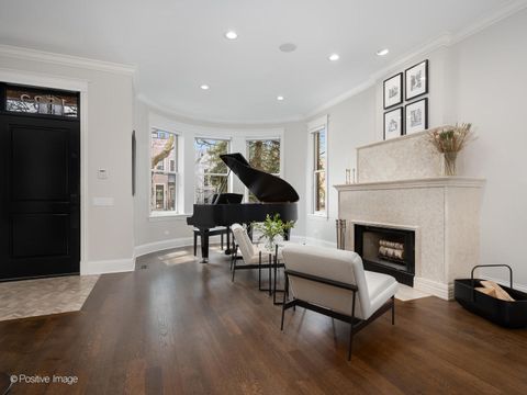 Tiny photo for 1532 W Wolfram Street, Chicago, IL 60657 (MLS # 12531691)