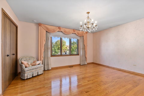 Tiny photo for 10737 Linder Avenue, Oak Lawn, IL 60453 (MLS # 12714209)
