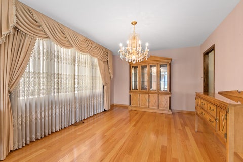 Tiny photo for 10737 Linder Avenue, Oak Lawn, IL 60453 (MLS # 12714209)