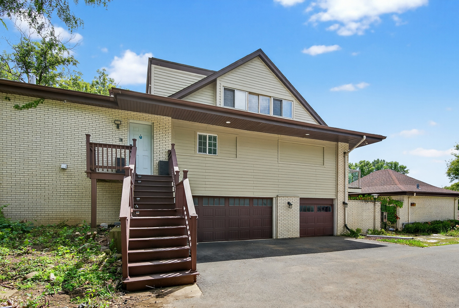 2S365 Milton Avenue