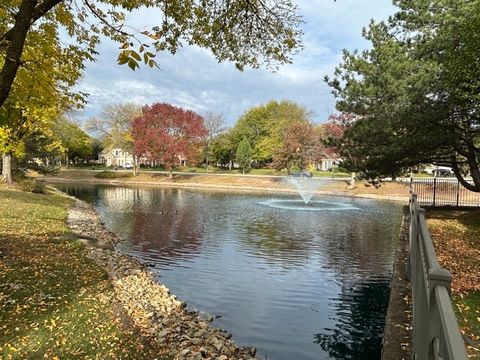 Tiny photo for 2060 N Charter Point Drive #0, Arlington Heights, IL 60004 (MLS # 12507018)