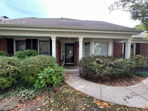 Tiny photo for 2060 N Charter Point Drive #0, Arlington Heights, IL 60004 (MLS # 12507018)