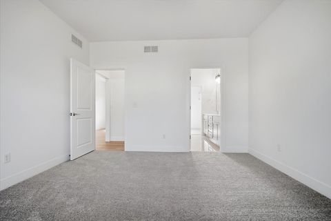 Tiny photo for 807 Verkler Court, Bloomington, IL 61704 (MLS # 12567123)