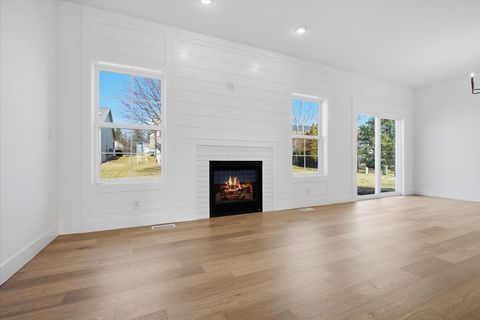 Tiny photo for 807 Verkler Court, Bloomington, IL 61704 (MLS # 12567123)