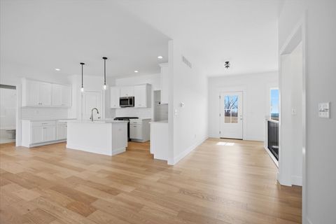 Tiny photo for 807 Verkler Court, Bloomington, IL 61704 (MLS # 12567123)