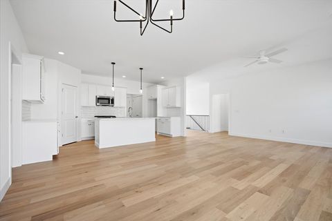 Tiny photo for 807 Verkler Court, Bloomington, IL 61704 (MLS # 12567123)