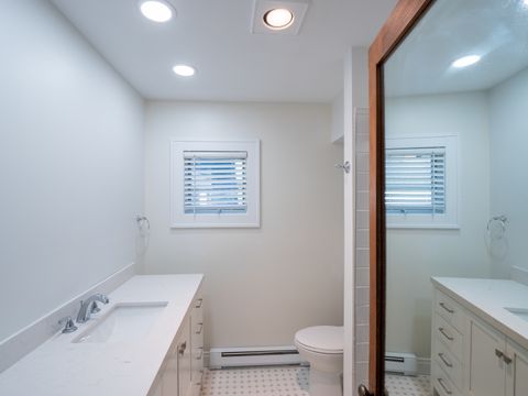 Tiny photo for 123 Ingleside Avenue, Aurora, IL 60506 (MLS # 12470392)