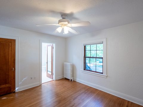 Tiny photo for 123 Ingleside Avenue, Aurora, IL 60506 (MLS # 12470392)