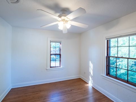 Tiny photo for 123 Ingleside Avenue, Aurora, IL 60506 (MLS # 12470392)