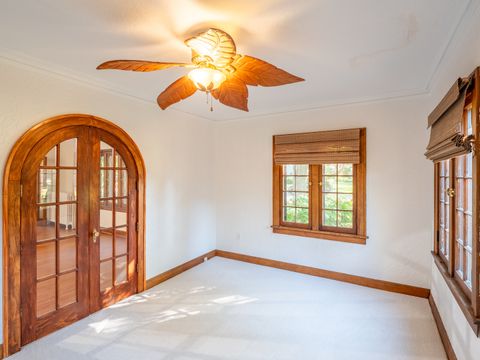 Tiny photo for 123 Ingleside Avenue, Aurora, IL 60506 (MLS # 12470392)