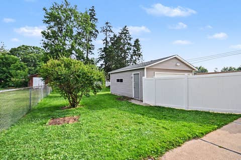 Tiny photo for 662 Bent Street, Elgin, IL 60120 (MLS # 12692307)