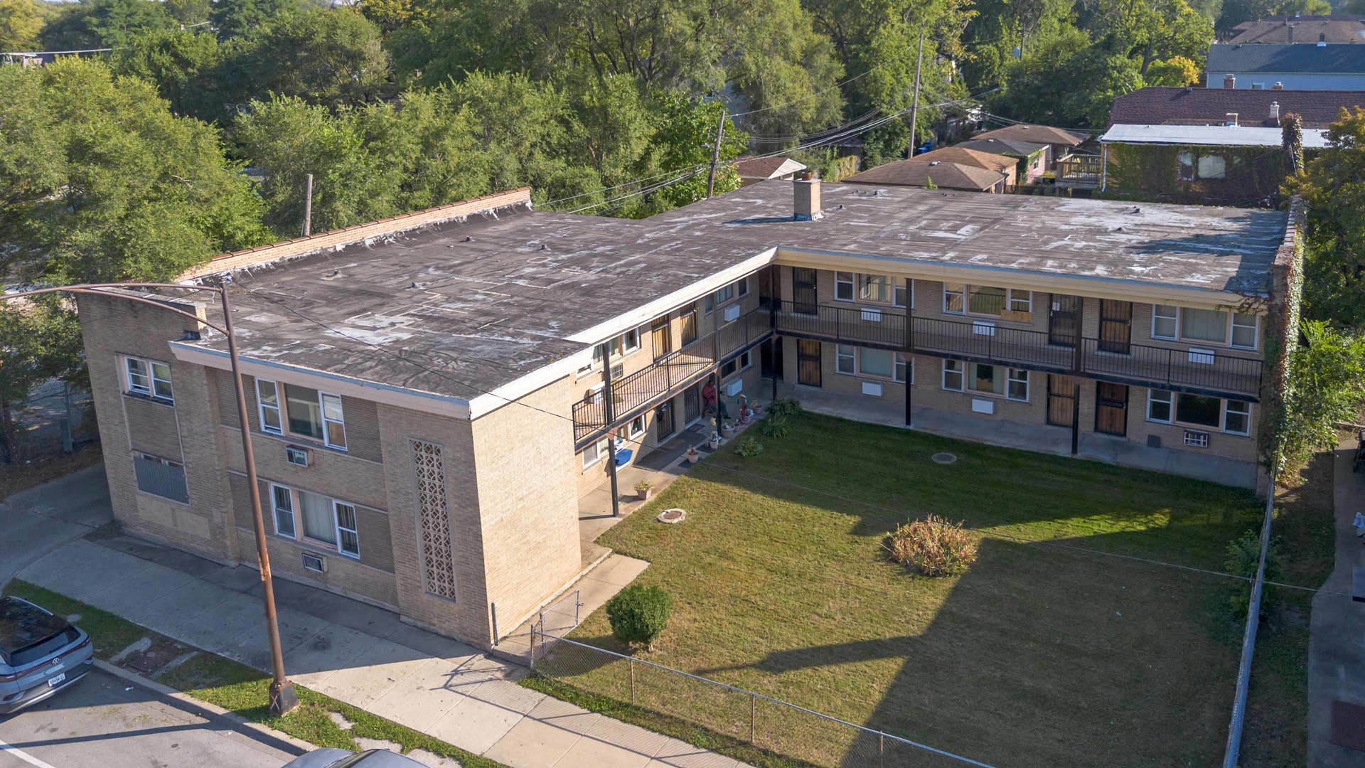 2537 E 83rd Street