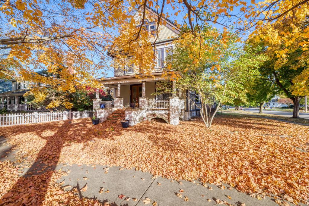 214 W North Street