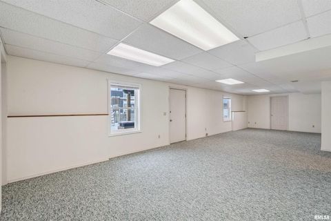 Tiny photo for 4406 REGENCY Place, Davenport, IA 52806 (MLS # QC4269635)