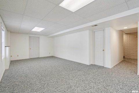 Tiny photo for 4406 REGENCY Place, Davenport, IA 52806 (MLS # QC4269635)