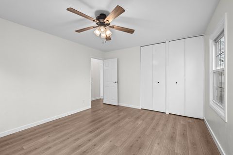 Tiny photo for 933 34th Avenue, East Moline, IL 61244 (MLS # 12621148)