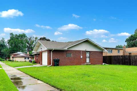 Tiny photo for 14242 Park Avenue, Dolton, IL 60419 (MLS # 12725649)