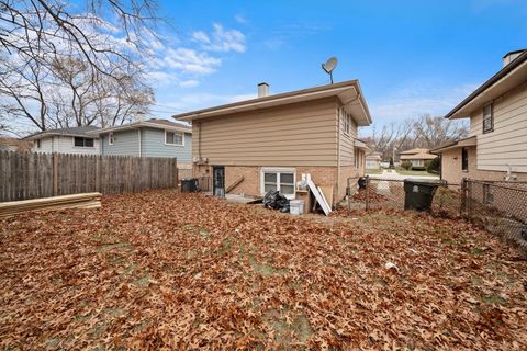 A home in Dolton