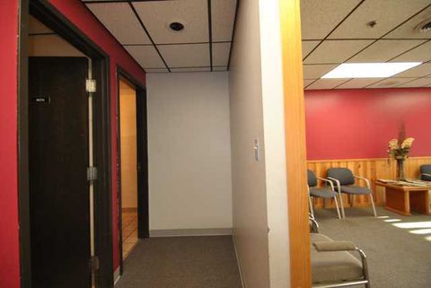 Tiny photo for 10540 W Cermak Road #2, Westchester, IL 60154 (MLS # 12569109)