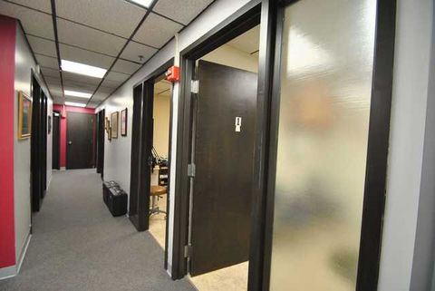 Tiny photo for 10540 W Cermak Road #2, Westchester, IL 60154 (MLS # 12569109)