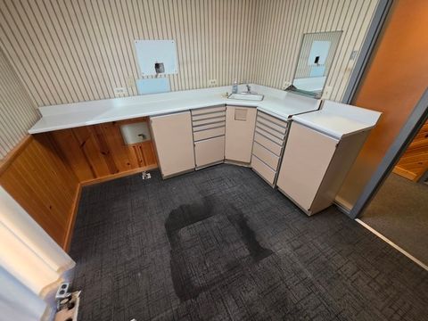 Tiny photo for 10540 W Cermak Road #2, Westchester, IL 60154 (MLS # 12569109)