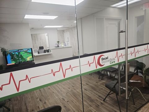 Tiny photo for 10540 W Cermak Road #2, Westchester, IL 60154 (MLS # 12569109)