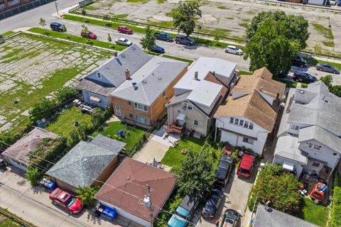 Tiny photo for 2119 N Mcvicker Avenue, Chicago, IL 60639 (MLS # 12455131)