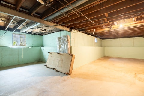 Tiny photo for 214 Greenbriar Street, Elk Grove Village, IL 60007 (MLS # 12667172)