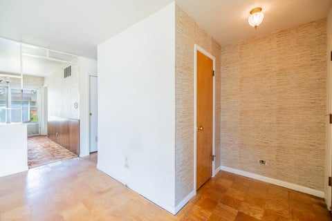 Tiny photo for 214 Greenbriar Street, Elk Grove Village, IL 60007 (MLS # 12667172)