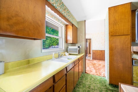 Tiny photo for 214 Greenbriar Street, Elk Grove Village, IL 60007 (MLS # 12667172)