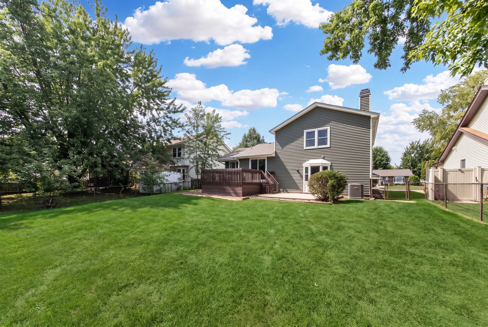 795 Cardinal Lane