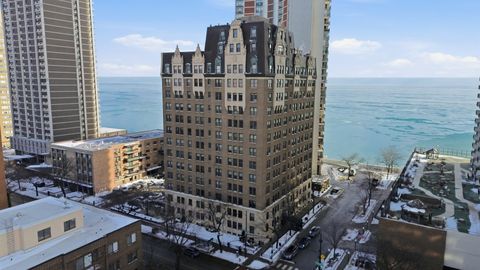 Tiny photo for 6101 N Sheridan Road #12E, Chicago, IL 60660 (MLS # 12560838)