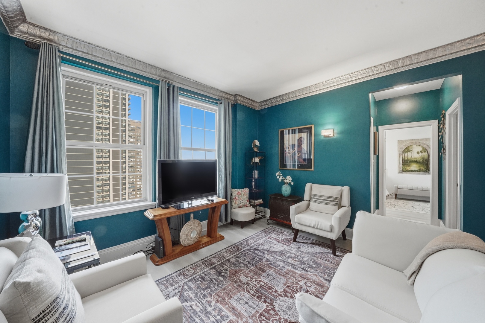 6101 N Sheridan Road 12E