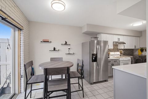 Tiny photo for 1495 Cornell Court #1495, Hoffman Estates, IL 60169 (MLS # 12627190)