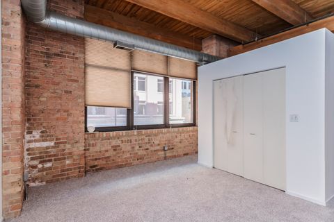 Tiny photo for 625 W Jackson Boulevard #212, Chicago, IL 60661 (MLS # 12531942)