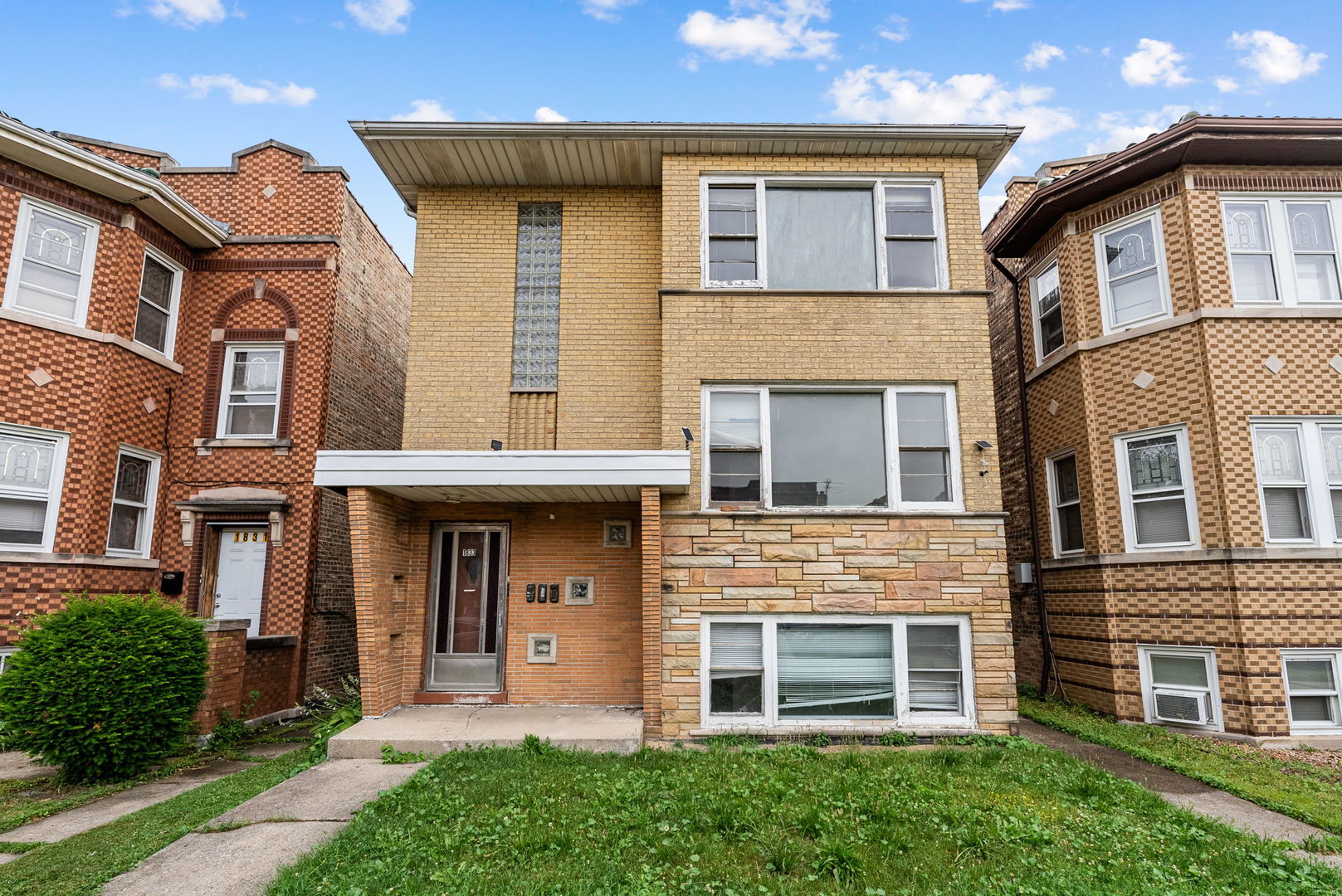 1833 Oak Park Avenue