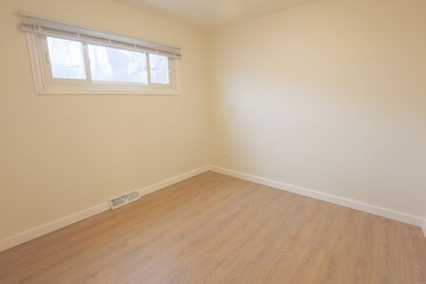 Tiny photo for 2820 N Elmwood Avenue, Waukegan, IL 60087 (MLS # 12542418)