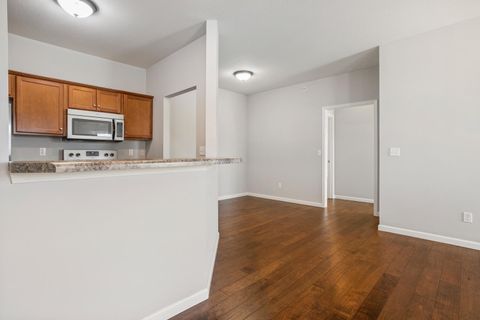 Tiny photo for 3048 E Stillwater Landing #101, Urbana, IL 61802 (MLS # 12475712)