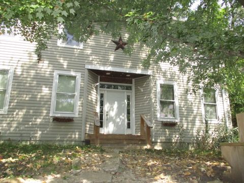 Photo of 2928 E 15th Road, Ottawa, IL 61350 (MLS # 12562564)