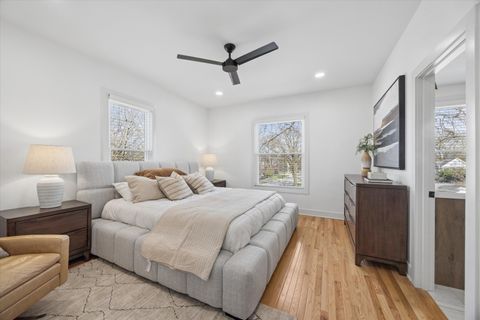 Tiny photo for 102 S Quincy Street, Hinsdale, IL 60521 (MLS # 12602698)