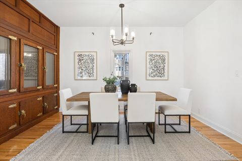 Tiny photo for 102 S Quincy Street, Hinsdale, IL 60521 (MLS # 12602698)