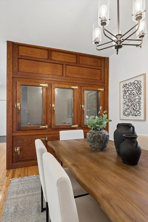 Tiny photo for 102 S Quincy Street, Hinsdale, IL 60521 (MLS # 12602698)