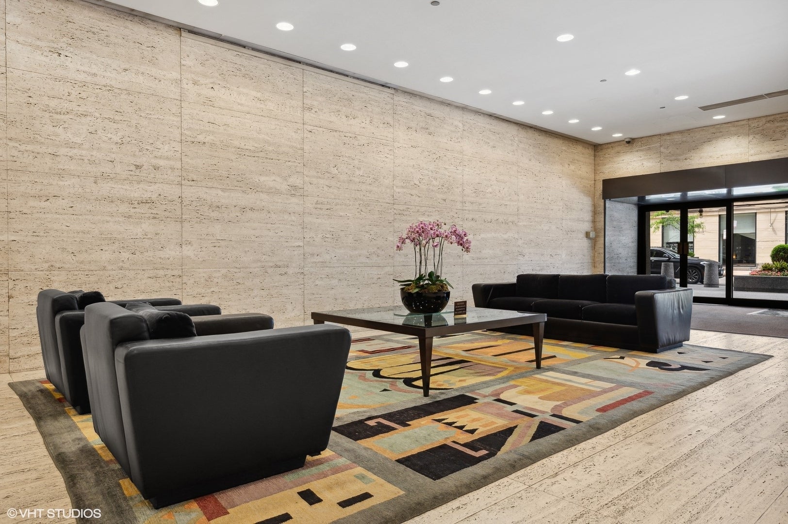 175 E Delaware Place 5609