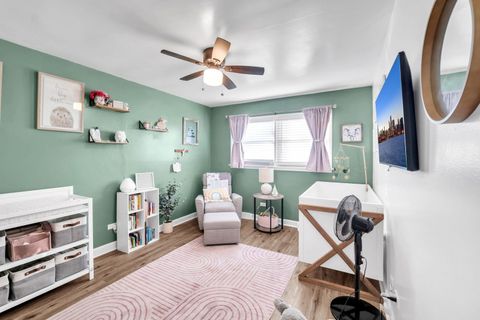 Tiny photo for 10840 S Kolmar Avenue, Oak Lawn, IL 60453 (MLS # 12525438)