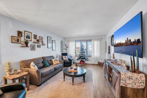 Tiny photo for 10840 S Kolmar Avenue, Oak Lawn, IL 60453 (MLS # 12525438)