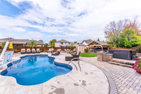 Tiny photo for 732 Edgewater Drive, Morris, IL 60450 (MLS # 12493256)