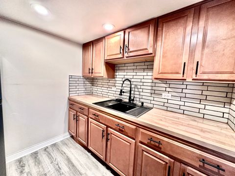 Tiny photo for 3240 N Manor Drive #130, Lansing, IL 60438 (MLS # 12461393)