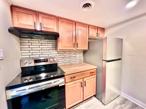 Tiny photo for 3240 N Manor Drive #130, Lansing, IL 60438 (MLS # 12461393)