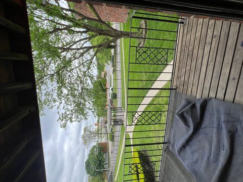 Tiny photo for 13711 S Stewart Avenue #2W, Riverdale, IL 60827 (MLS # 12362877)